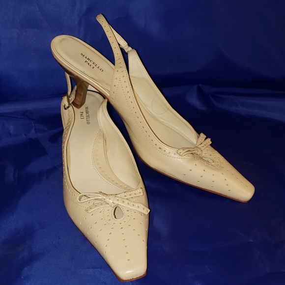 Marcello Paci Shoes - Marcello Paci Singback Kitten Heels Bge 7.5 EUC